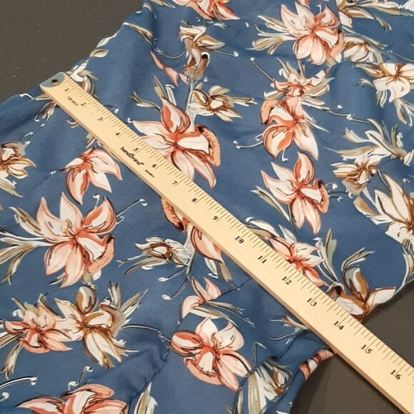 L & T Blue Sleeveless Flowy Open Back Ruffle Bottom Floral Print Dress - Picture 15 of 16